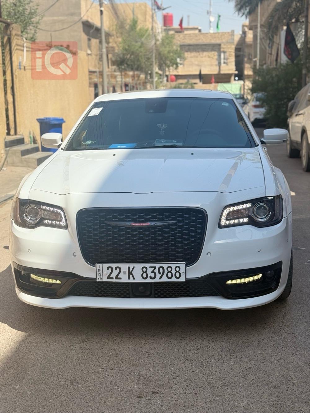 كرايسلر 300